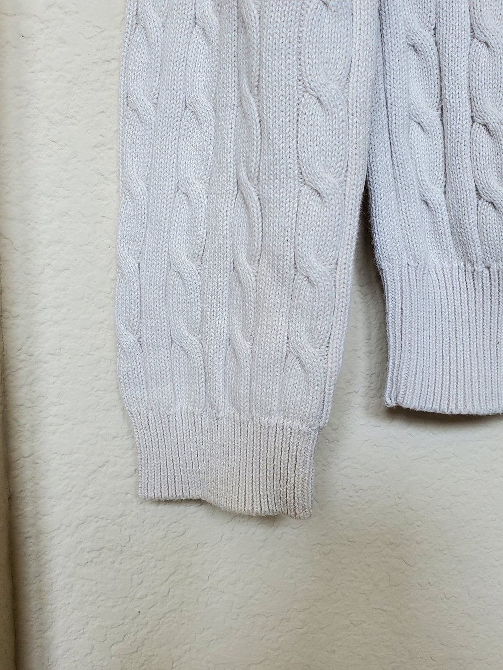 Lacoste Cream Cable Knit Crewneck Sweater with Green Logo. Size XL - Picture 2 of 8